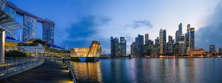 Singapore's Marina Bay skyline at dusk